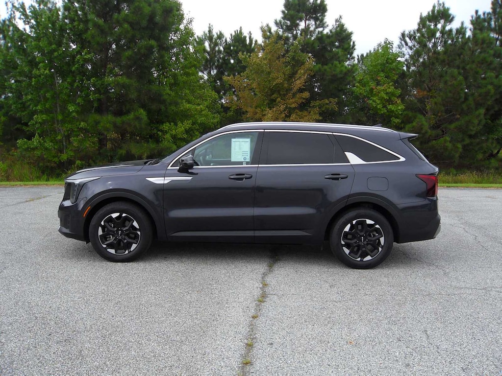 Certified 2025 Kia Sorento S SUV