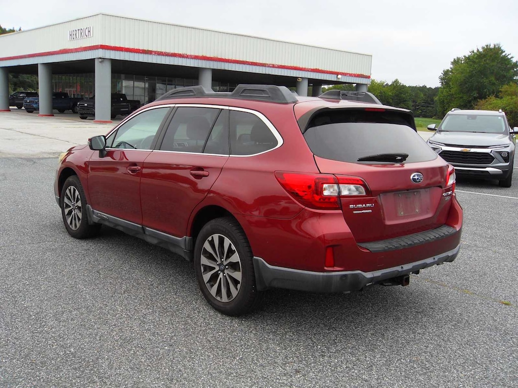 Used 2017 Subaru Outback Limited SUV