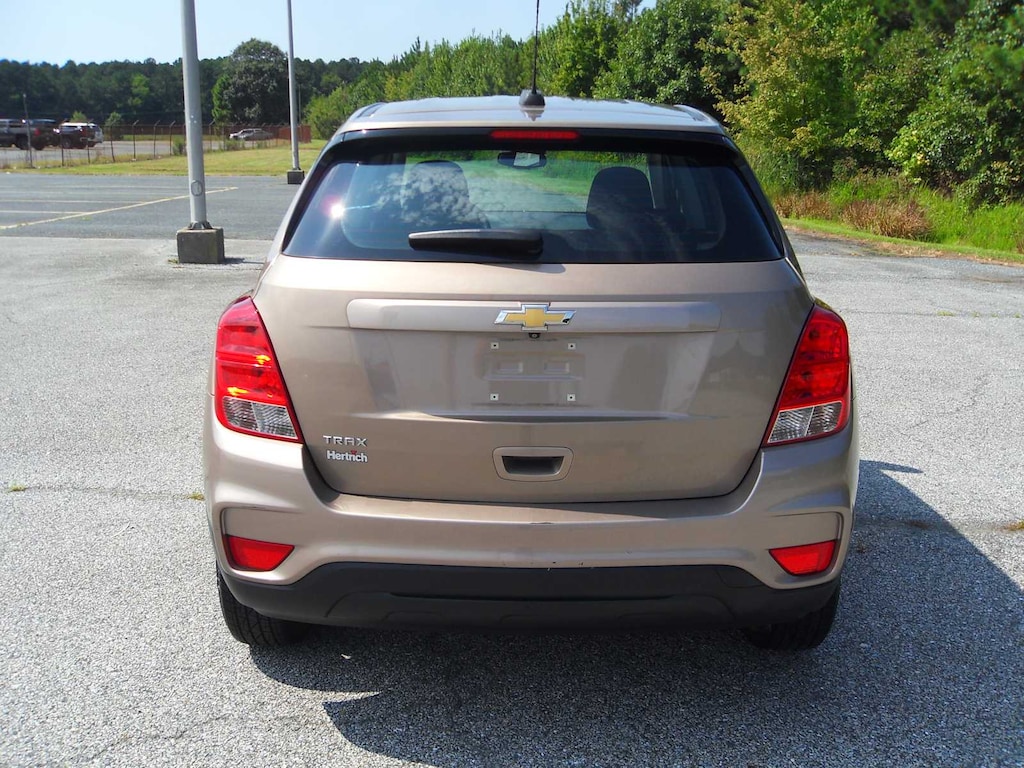 Used 2018 Chevrolet Trax LS SUV