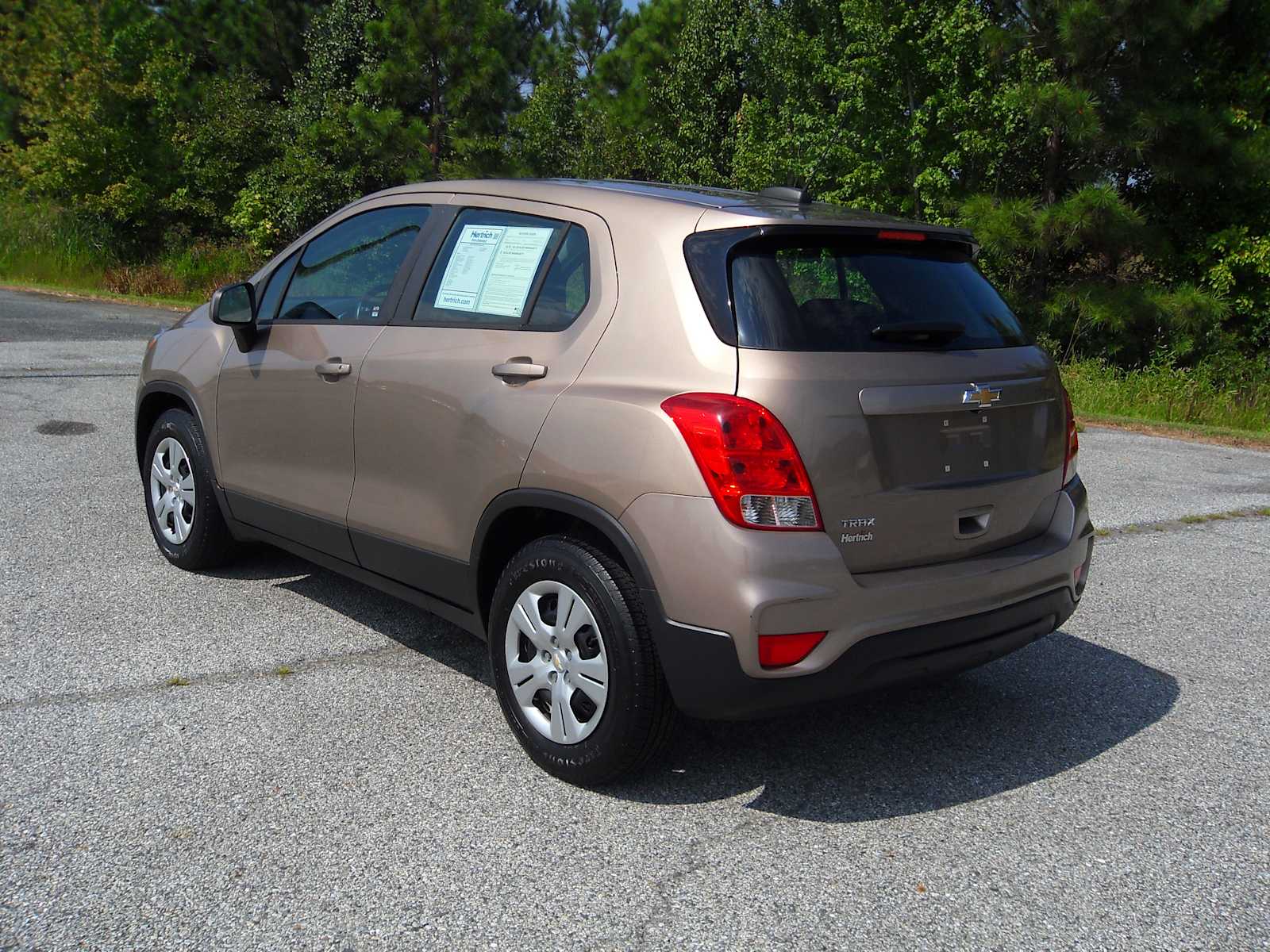 Used 2018 Chevrolet Trax LS SUV