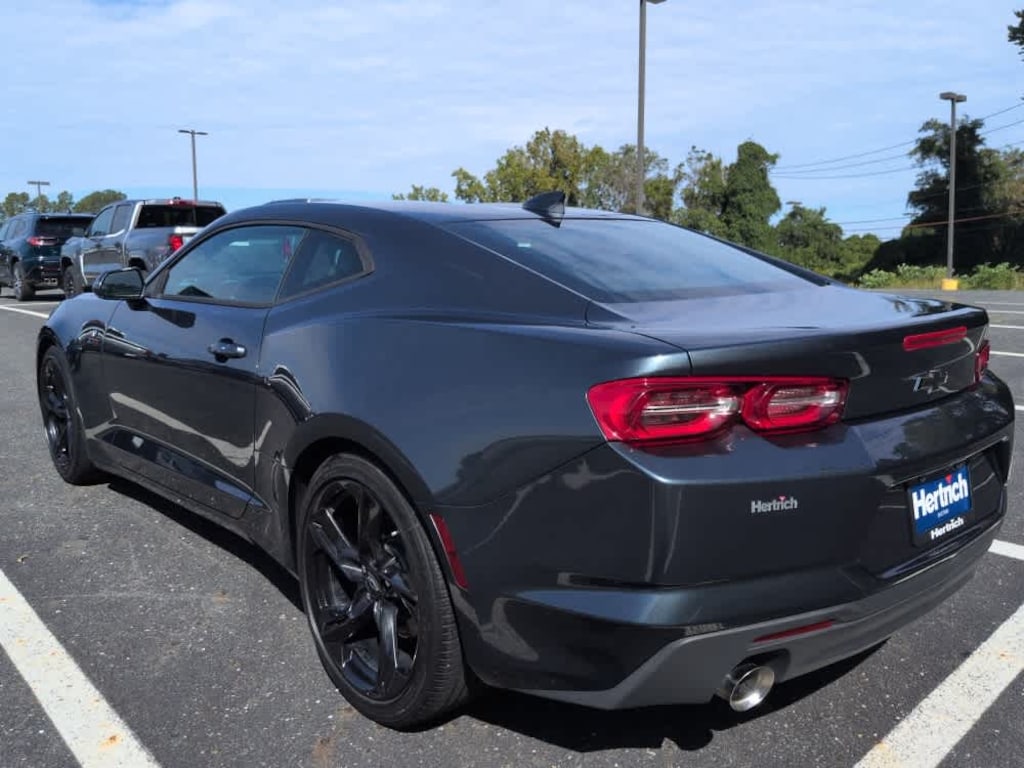 Used 2021 Chevrolet Camaro LT1 Performance