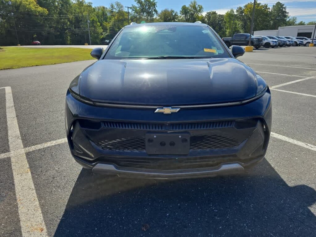 Used 2024 Chevrolet Equinox EV 2LT SUV