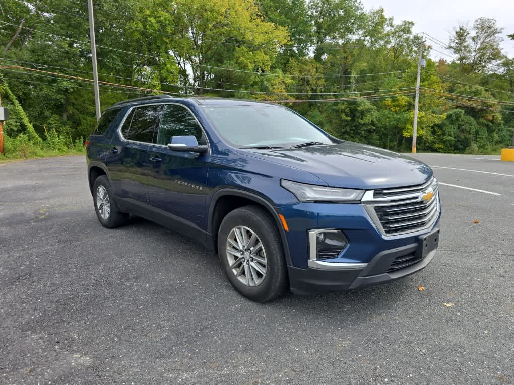 Used 2023 Chevrolet Traverse LT Cloth SUV