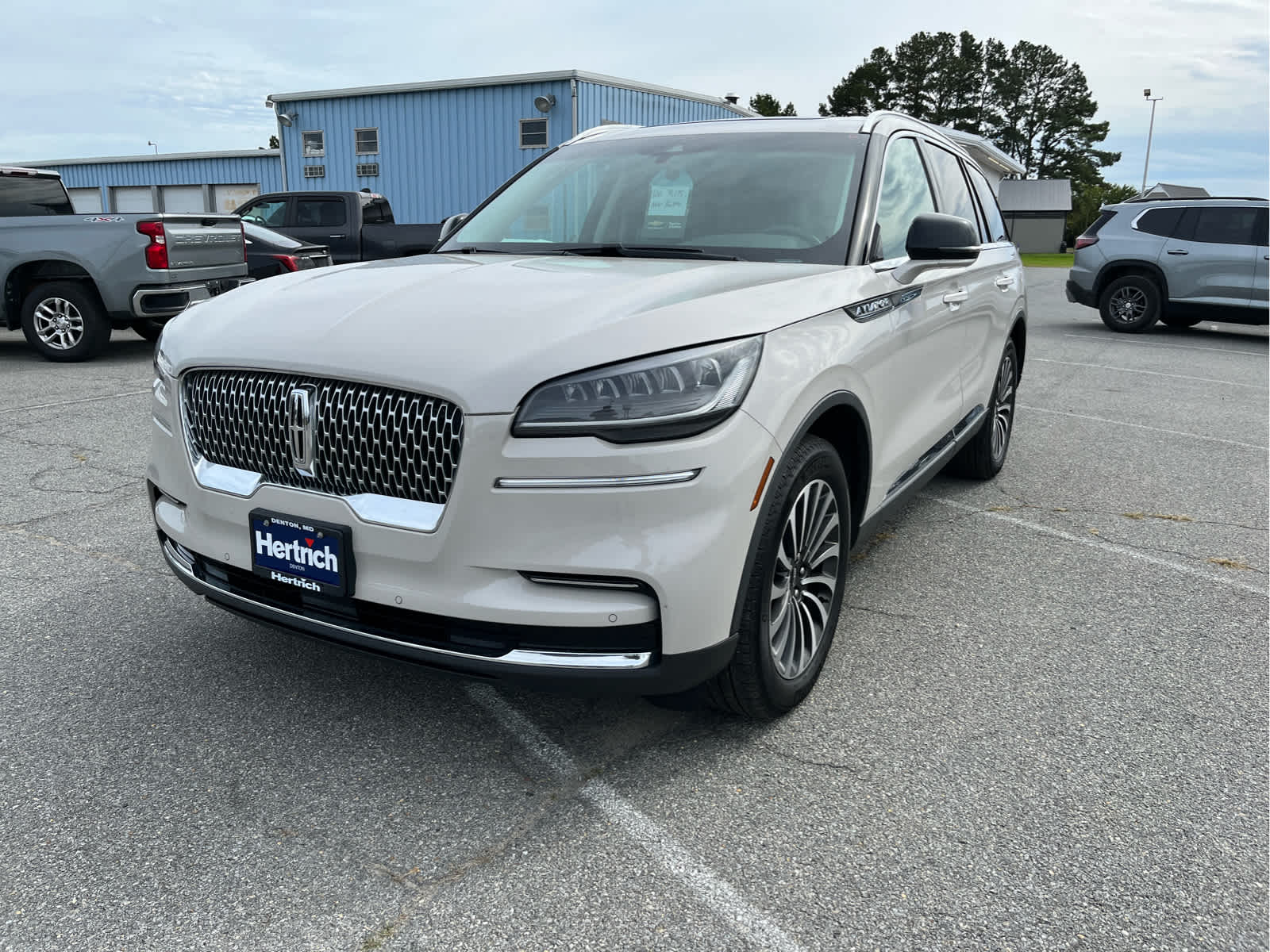 2023 Lincoln Aviator