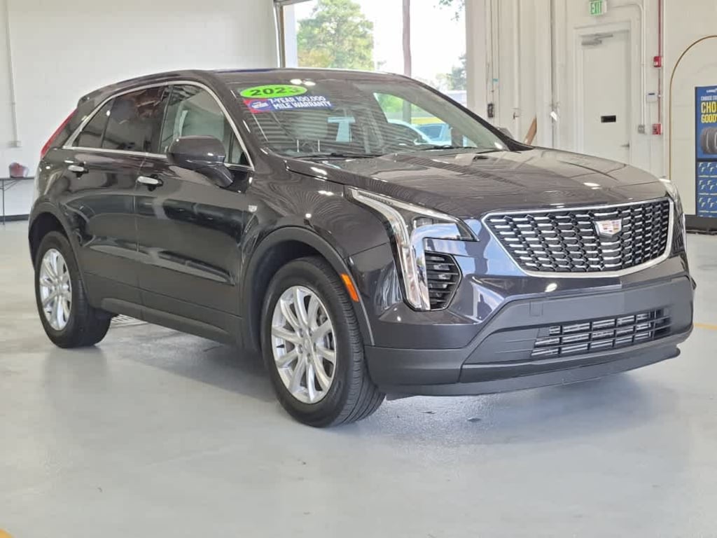 Used 2023 Cadillac XT4 FWD Luxury SUV
