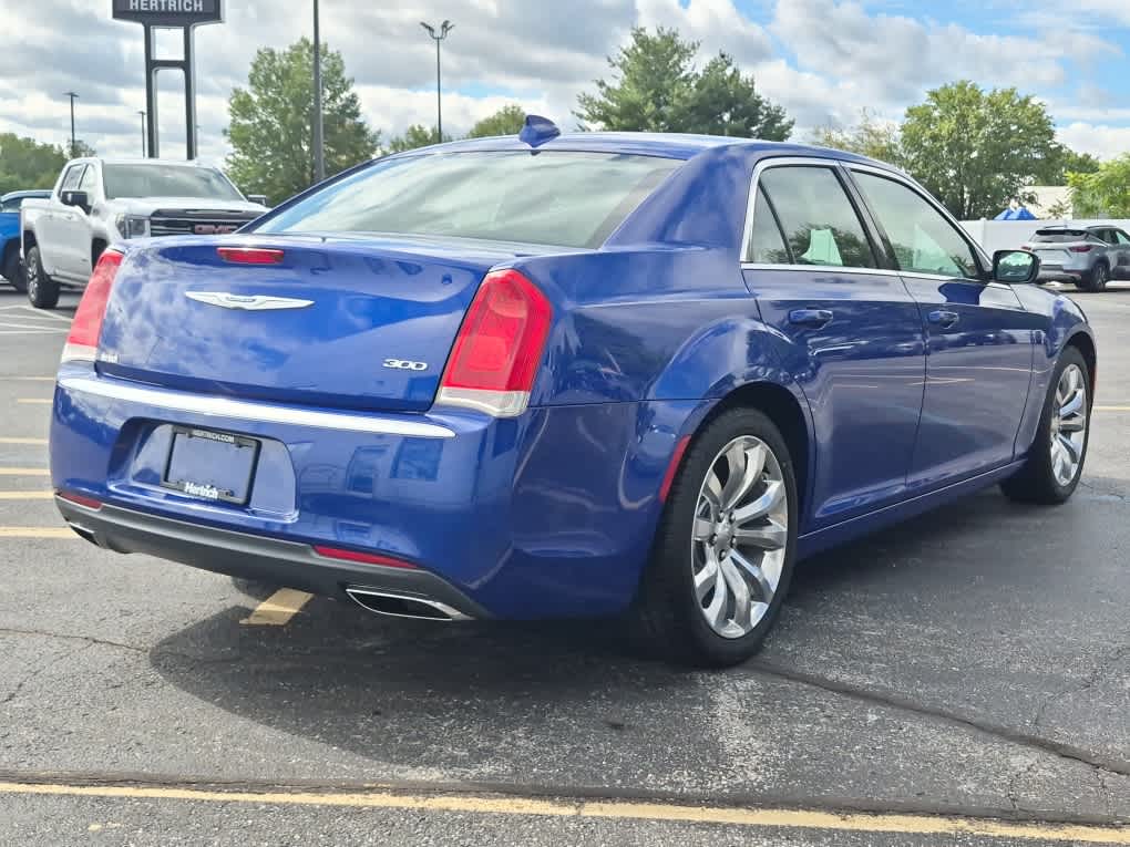 Used 2018 Chrysler 300 Touring