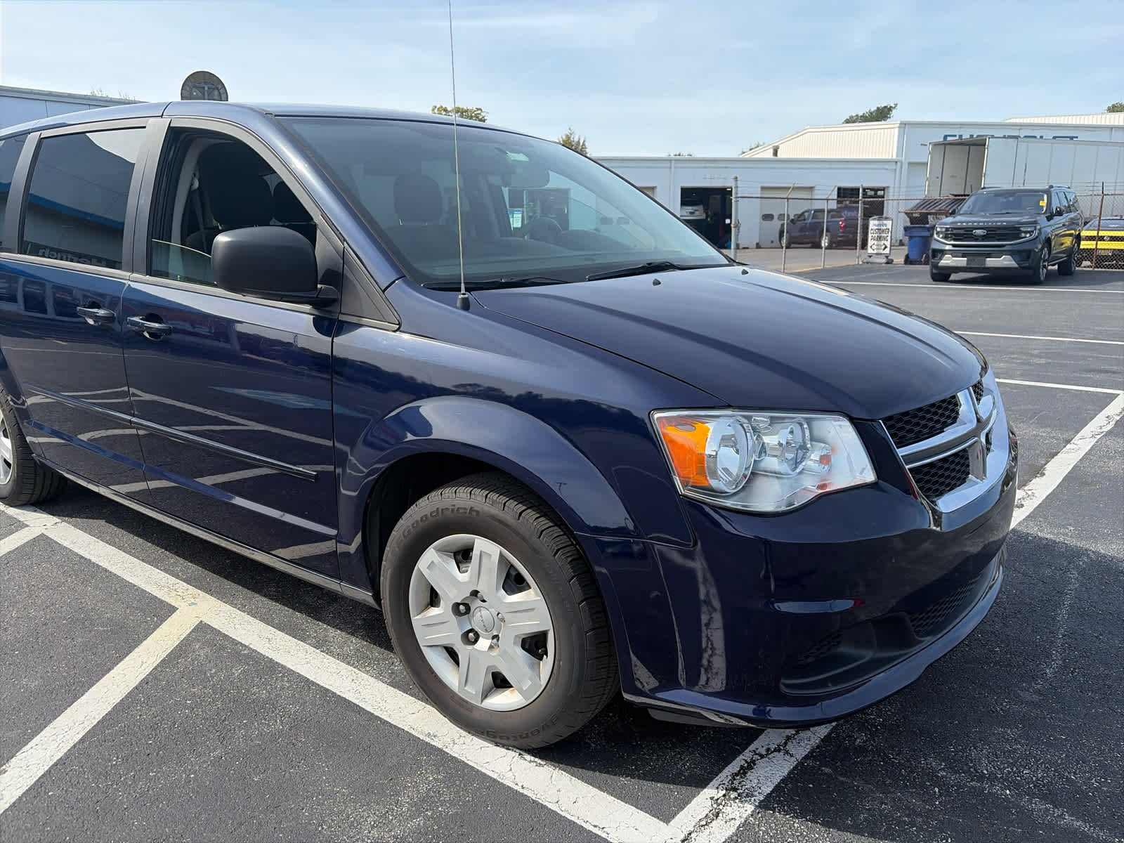 Used 2012 Dodge Grand Caravan SE