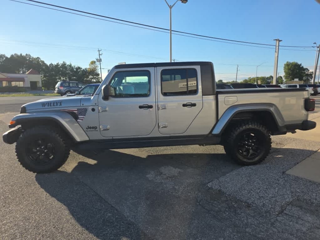 Used 2021 Jeep Gladiator Sport Truck Crew Cab