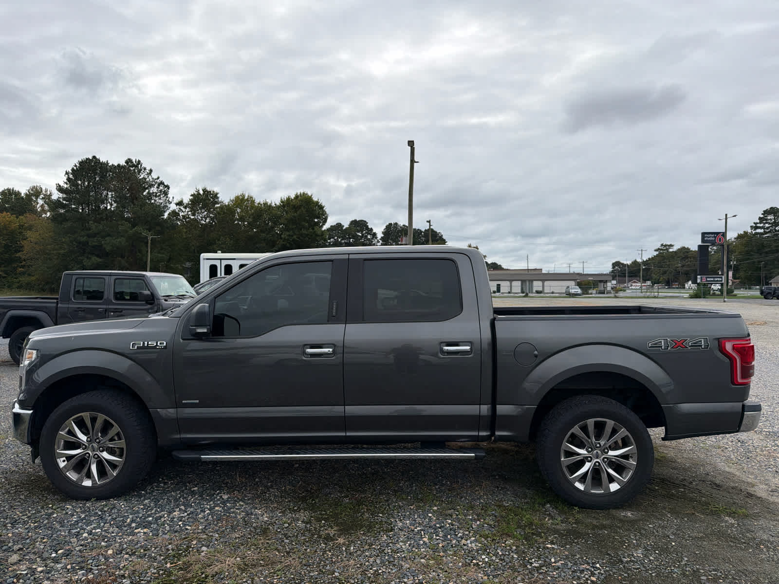 Used 2017 Ford F-150 Truck SuperCrew Cab