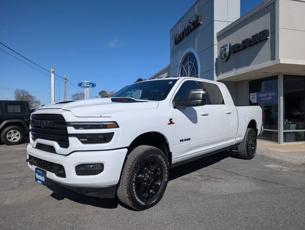 2026 RAM 3500 Pickup Laramie