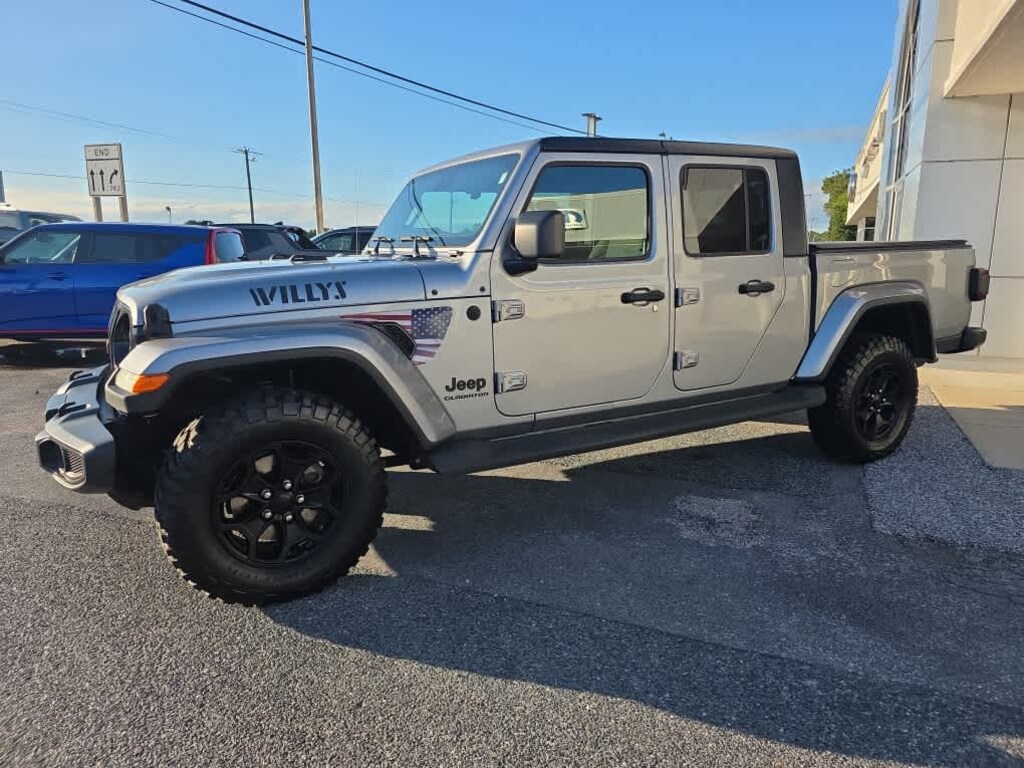 Used 2021 Jeep Gladiator Sport Truck Crew Cab