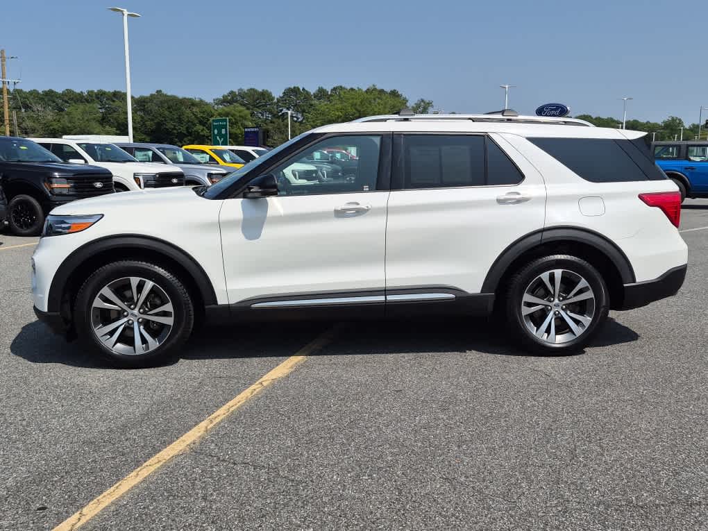 2020 Ford Explorer