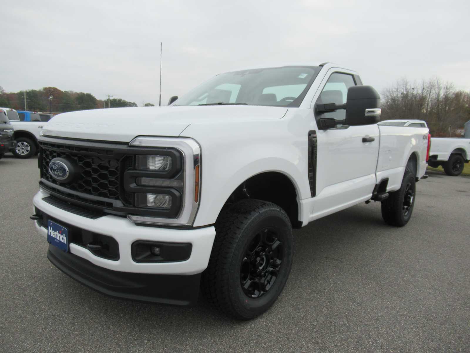 2026 Ford Super Duty F-350 SRW Pickup XL 4WD Reg Cab 8 Box Truck Regular Cab