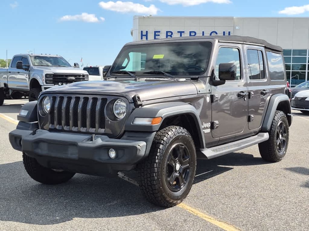 Used 2018 Jeep Wrangler Unlimited Sport 4x4 SUV