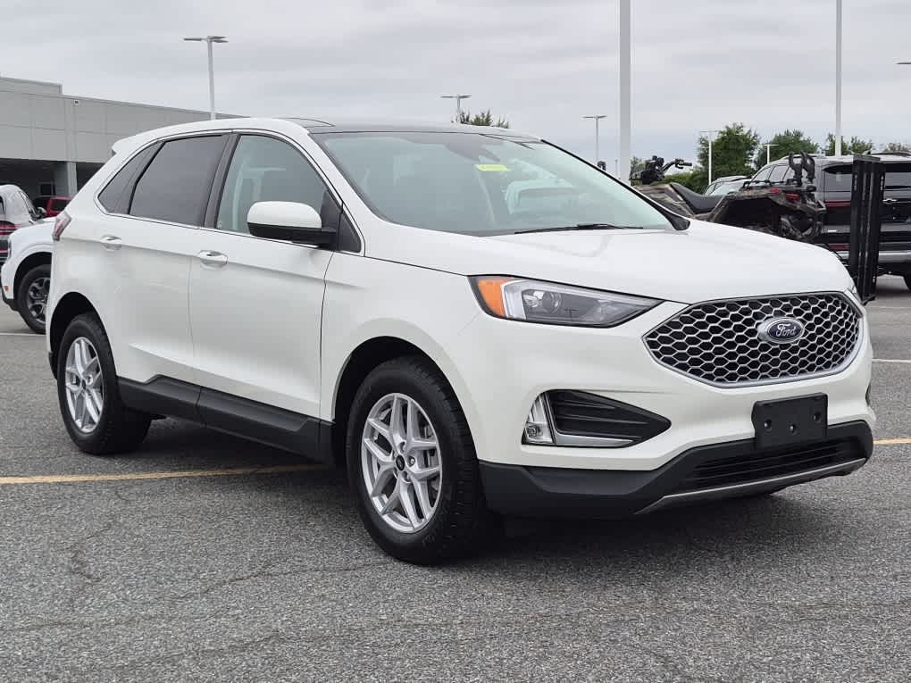 Certified 2023 Ford Edge SUV