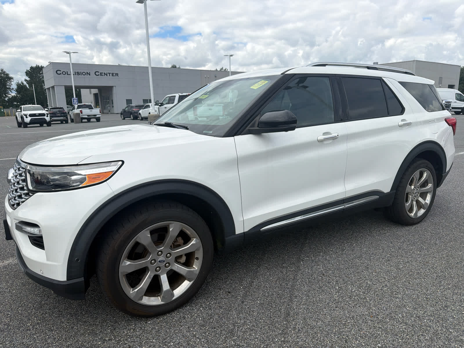 2020 Ford Explorer