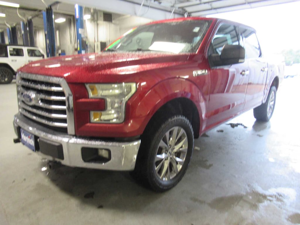 Used 2016 Ford F-150 XLT 4WD Supercrew 145 Truck SuperCrew Cab