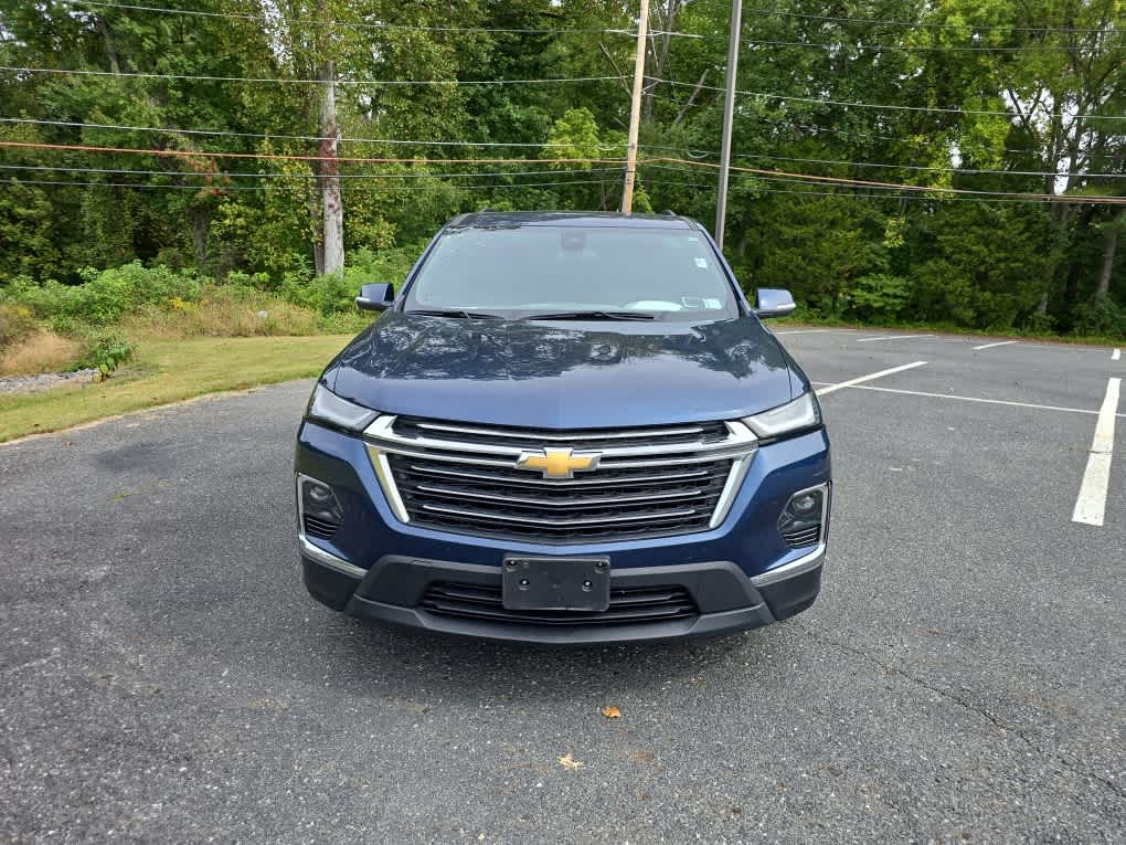 Used 2023 Chevrolet Traverse LT Cloth SUV