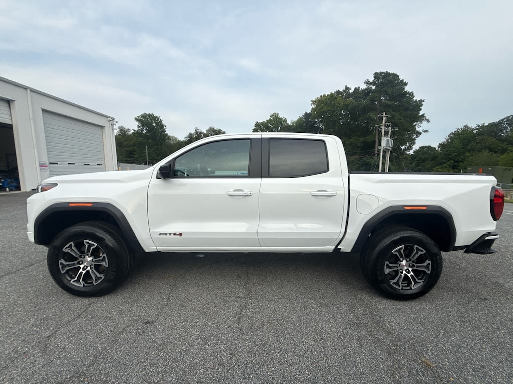 Certified 2023 GMC Canyon 4WD AT4 Truck