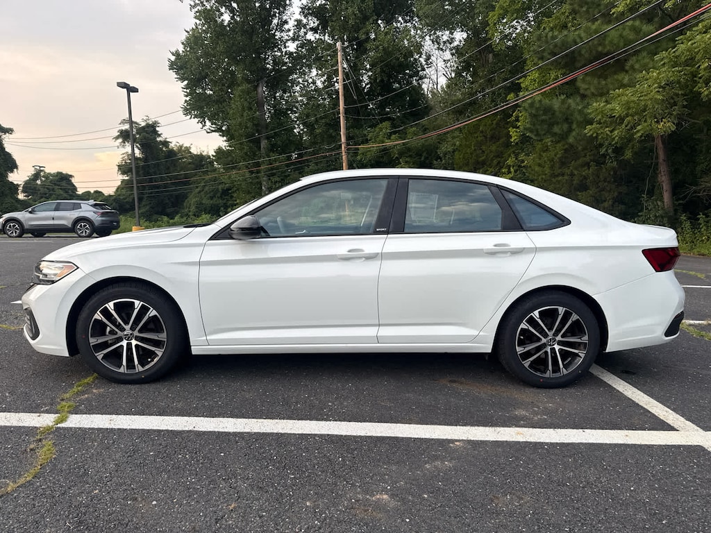 Used 2023 Volkswagen Jetta Sport
