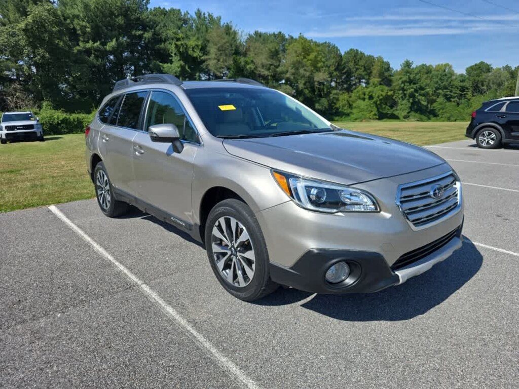 Used 2017 Subaru Outback 2.5i Limited with SUV