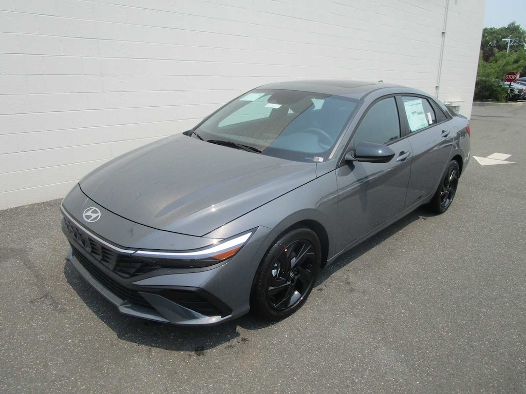 New 2026 Hyundai Elantra SEL SPORT PLUS SULEV SDN IVT Sedan
