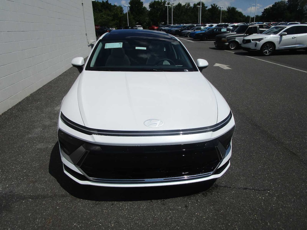 New 2026 Hyundai Sonata Hybrid SEL Sedan