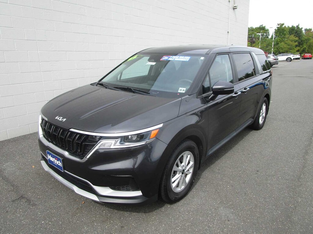 Certified 2022 Kia Carnival LX MPV