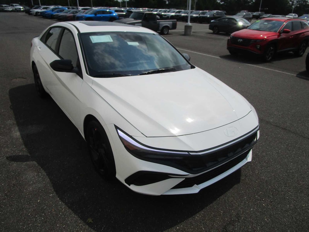 New 2026 Hyundai Elantra SEL Sport Sedan
