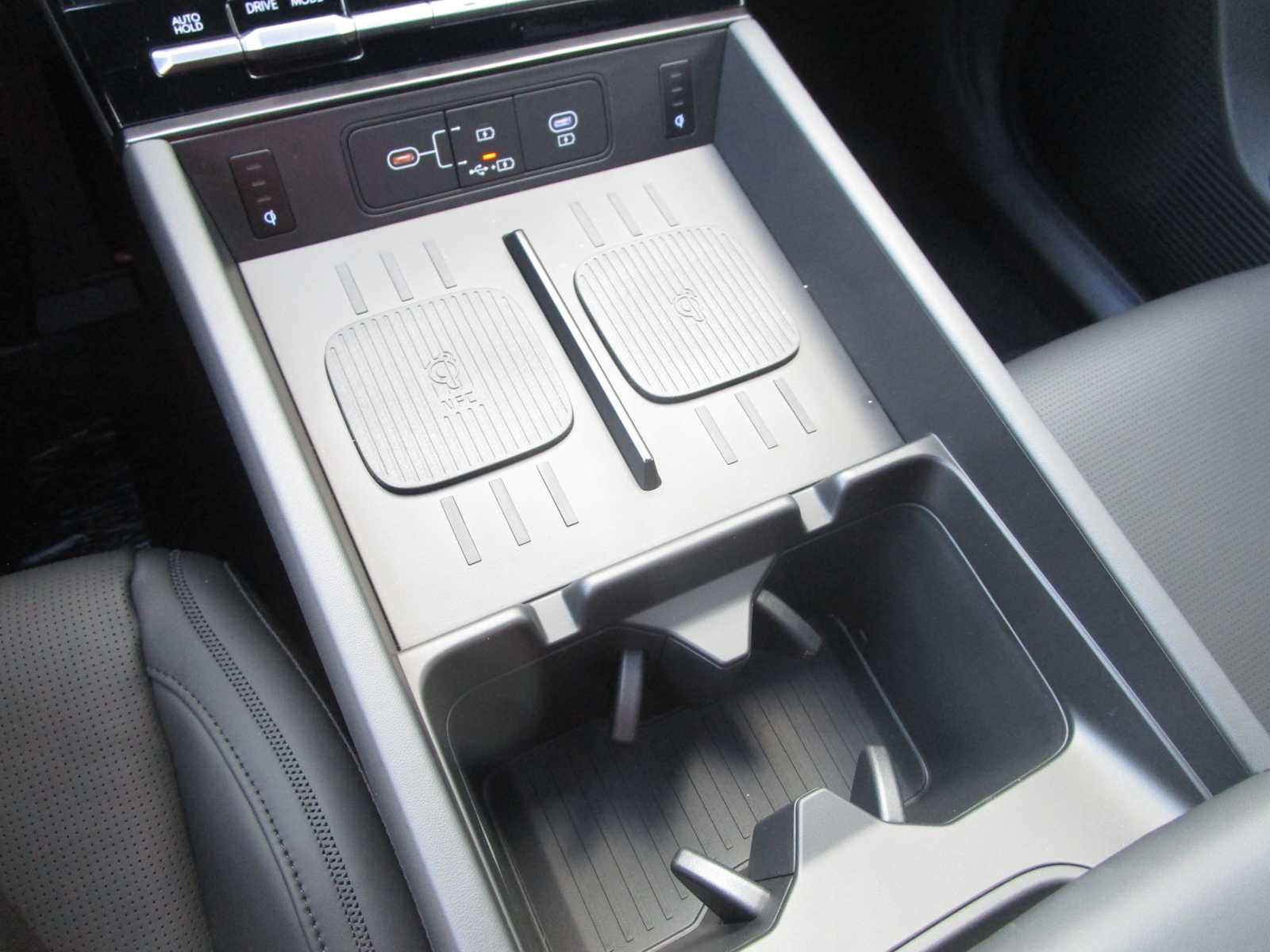 2026 Hyundai Santa Fe Calligraphy - Photo 20