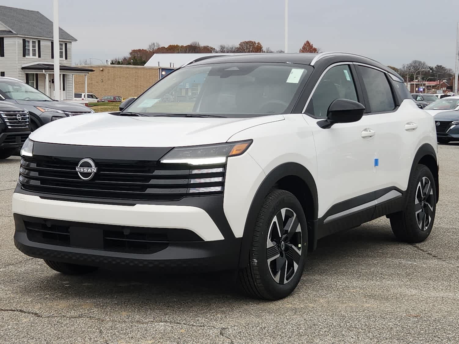 2026 Nissan KICKS