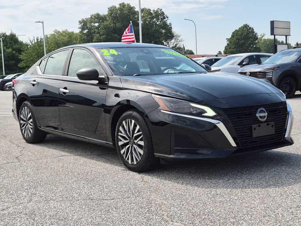 Certified 2024 Nissan Altima 2.5 SV Sedan