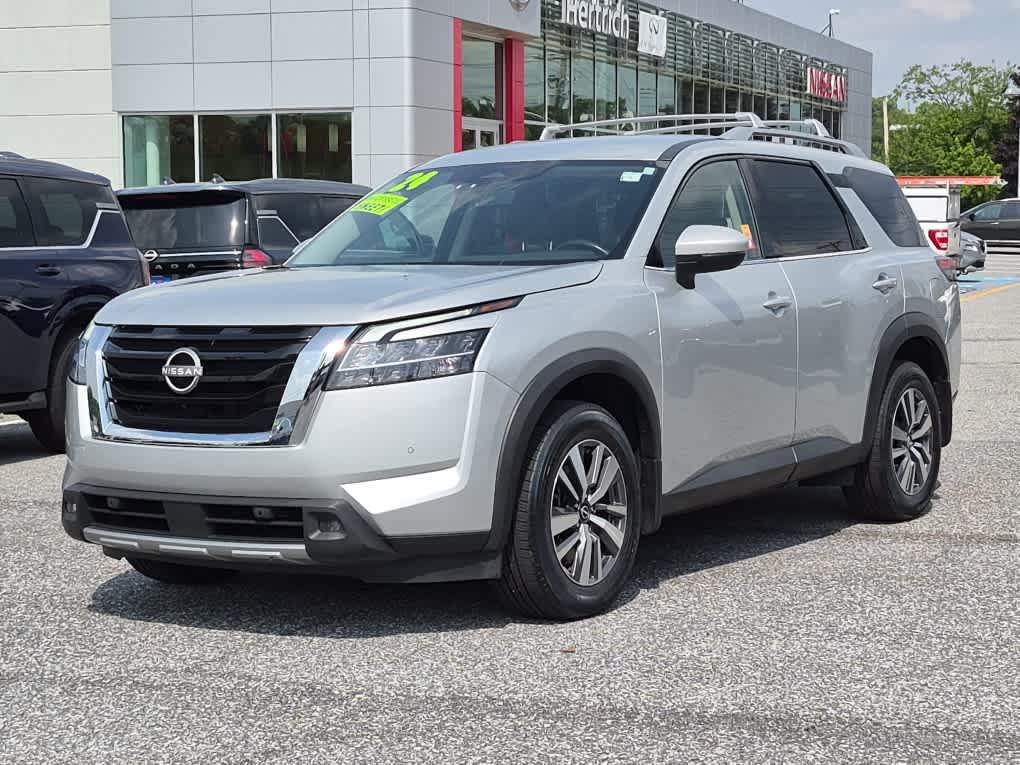  Nissan Pathfinder