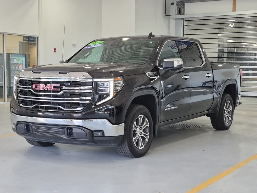 Certified 2025 GMC Sierra 1500 SLT 4WD Crew Cab 157 Truck Crew Cab