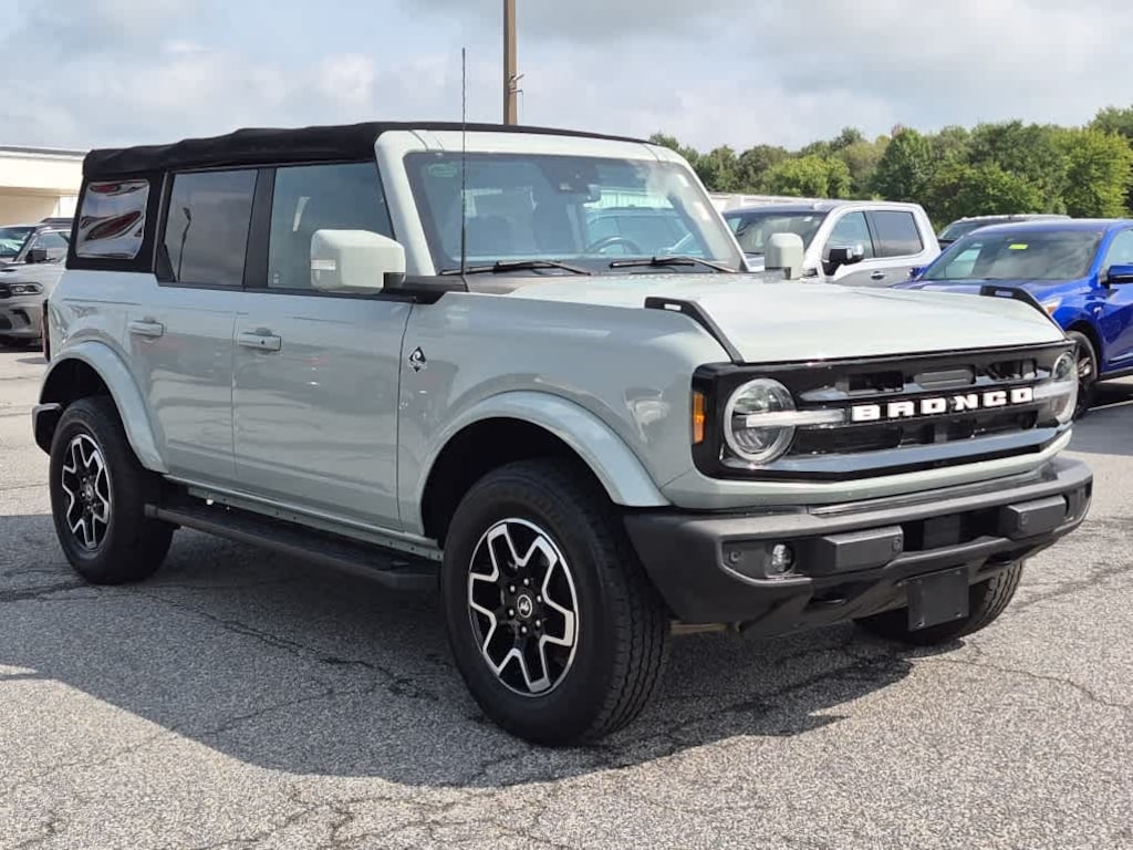 Used 2021 Ford Bronco Base