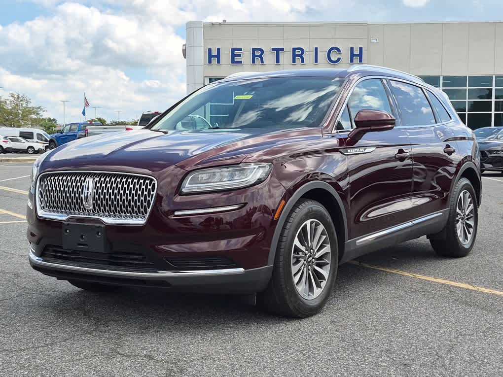 2023 Lincoln Nautilus Standard SUV