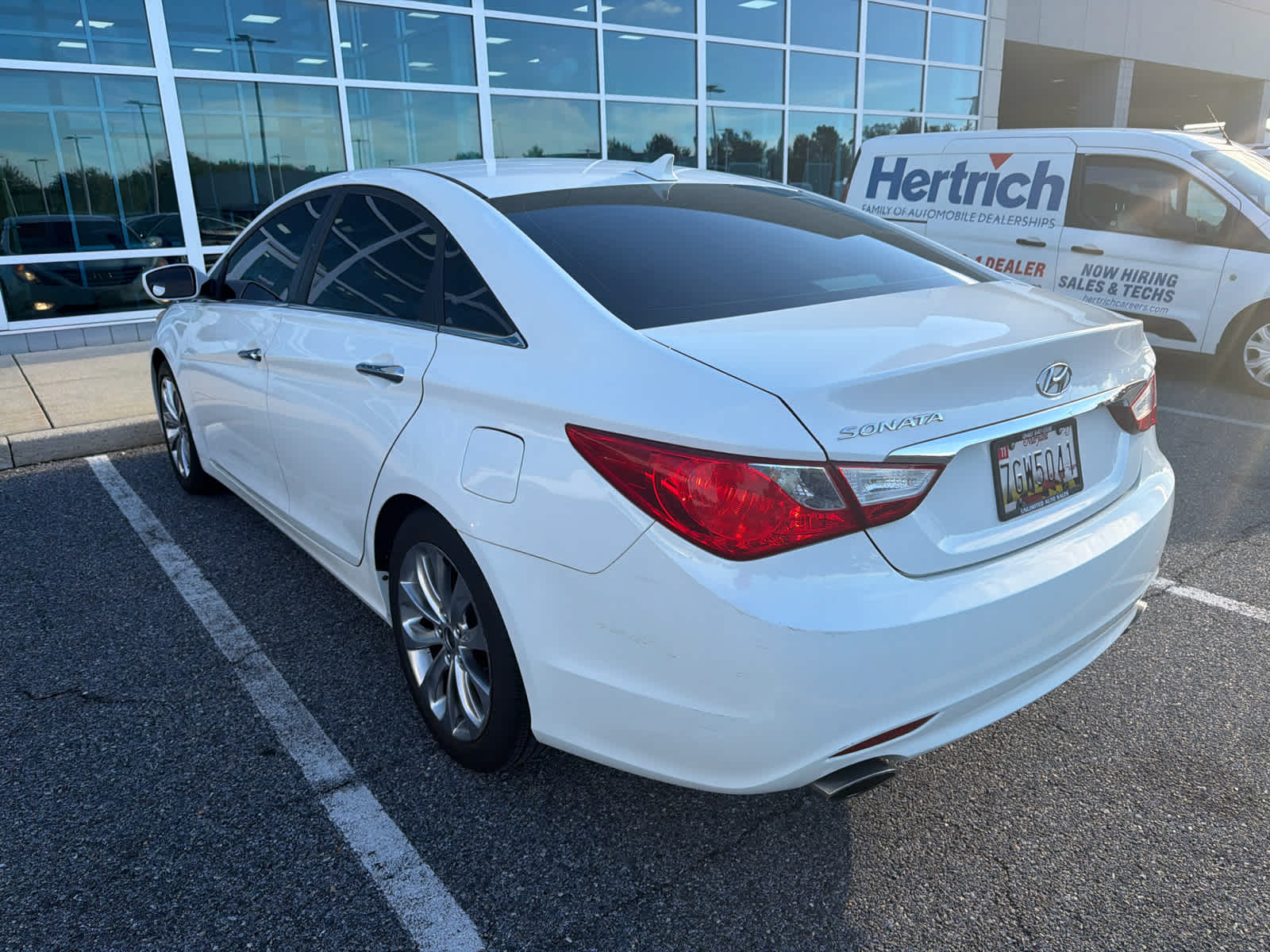 Used 2011 Hyundai Sonata SE Sedan