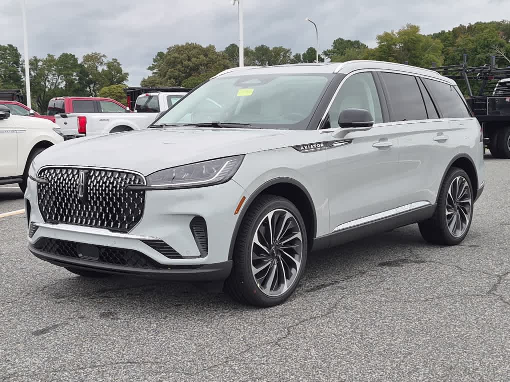 2027 Lincoln Aviator Reserve AWD
