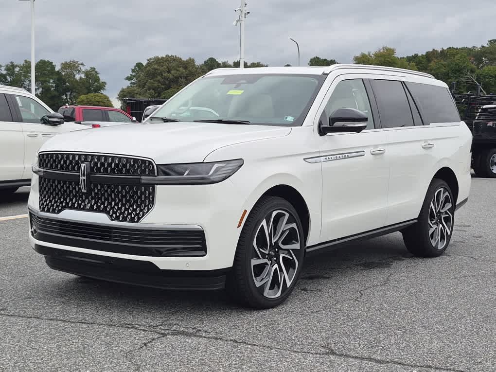 2027 Lincoln Navigator Reserve 4x4