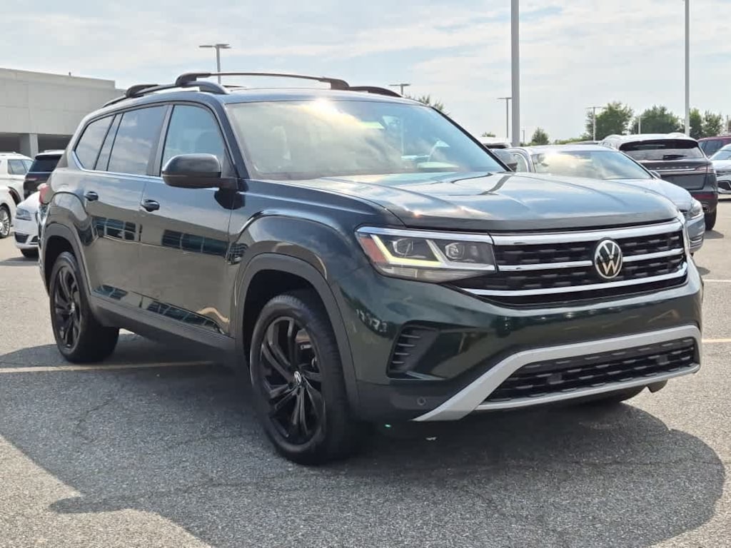 Used 2022 Volkswagen Atlas 3.6L V6 SE w/Technology SUV