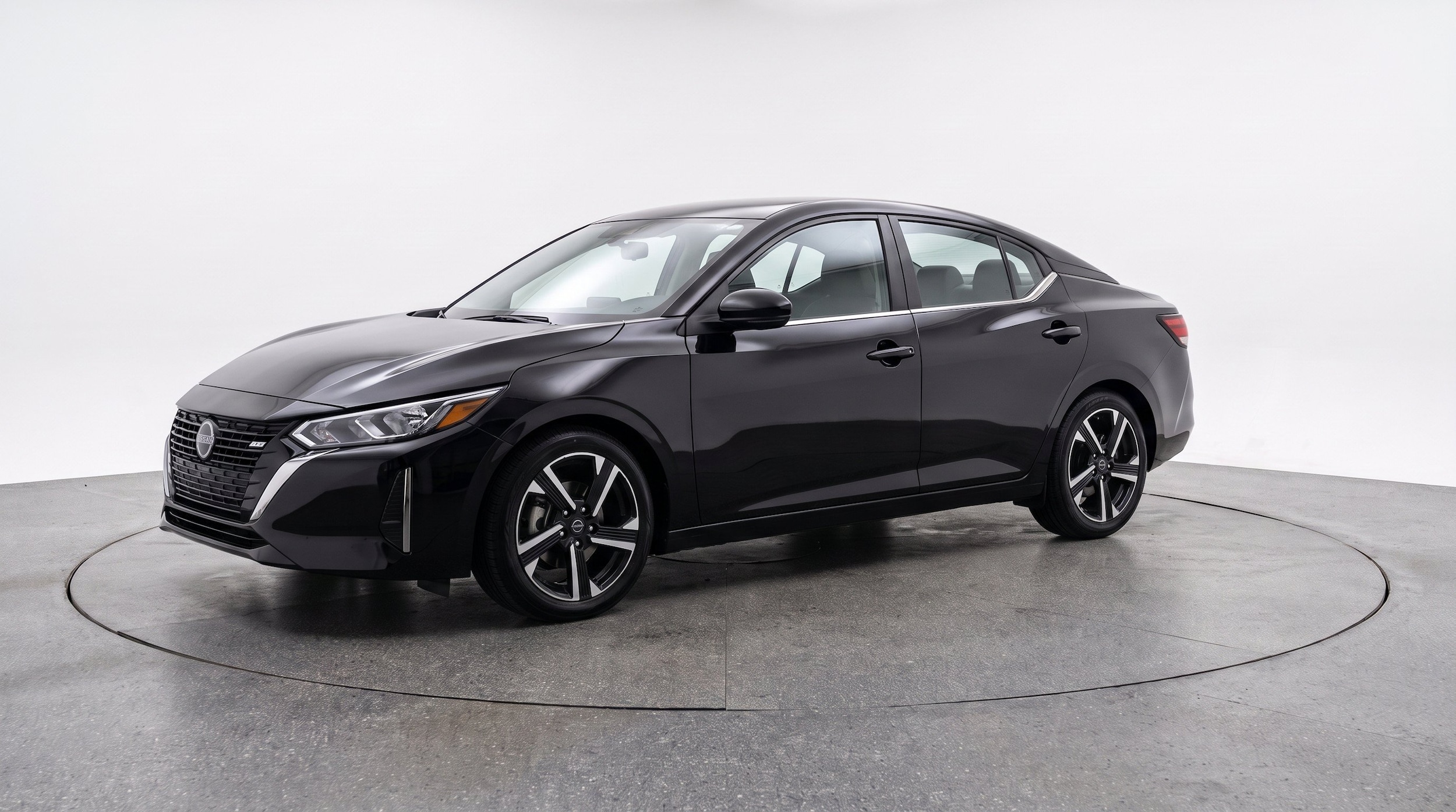 Thumbnail: 2025 Nissan Sentra - 3