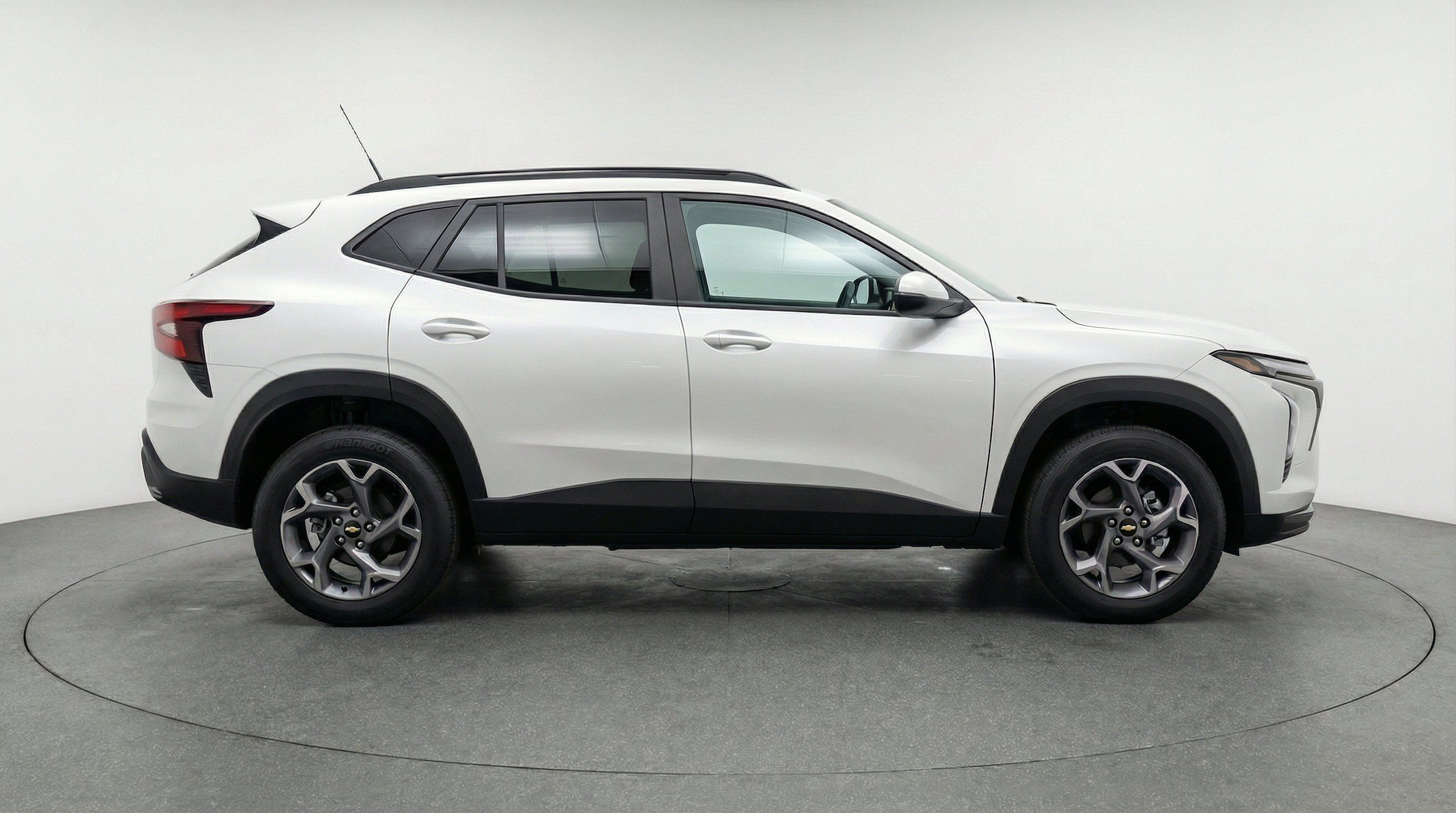 Thumbnail: 2025 Chevrolet Trax - 11