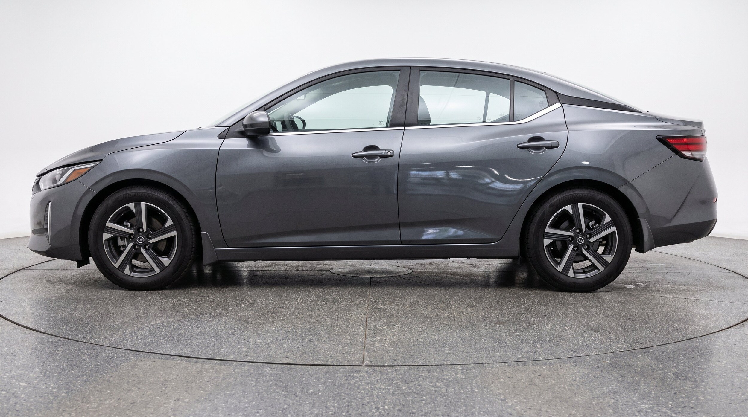 Thumbnail: 2025 Nissan Sentra - 5