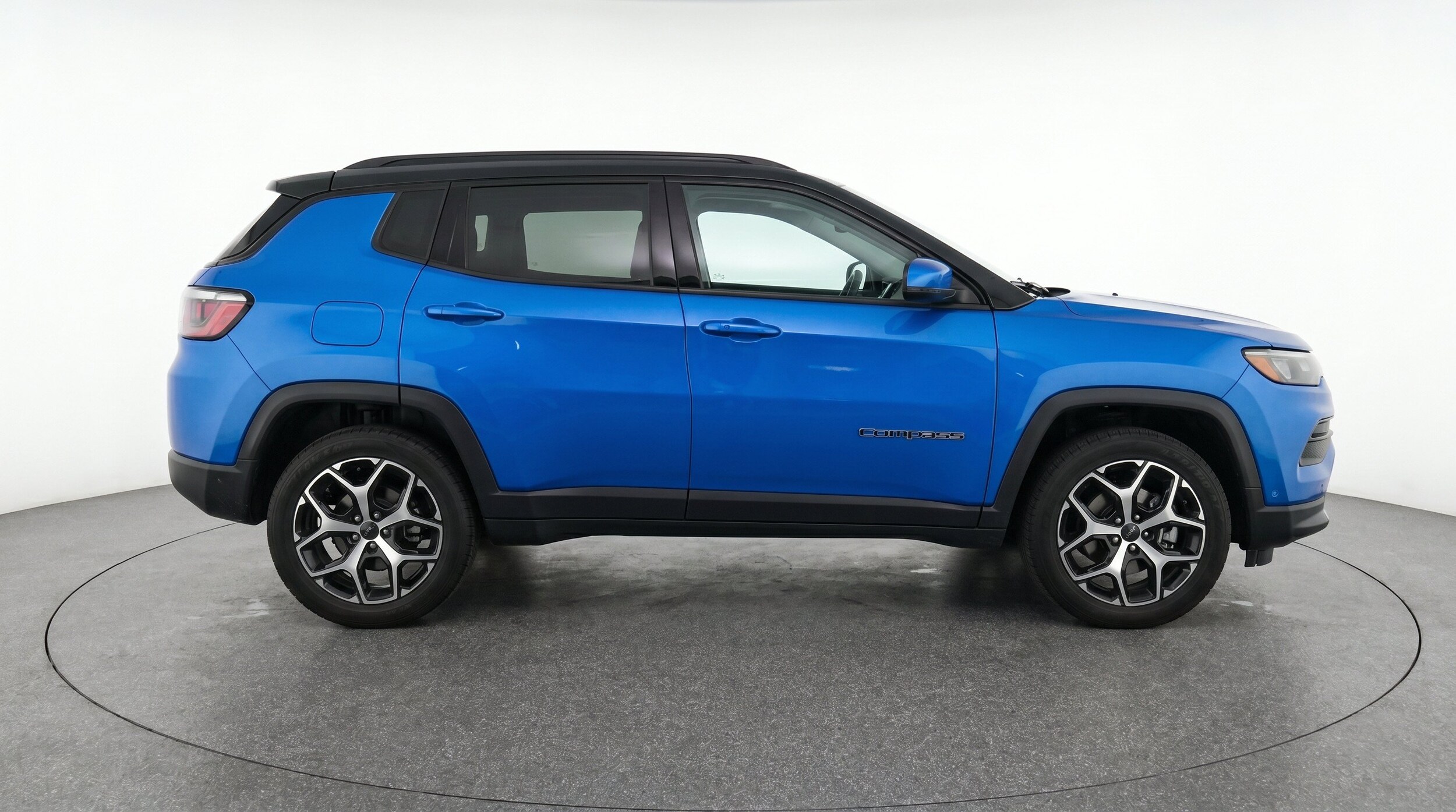 Thumbnail: 2025 Jeep Compass - 10