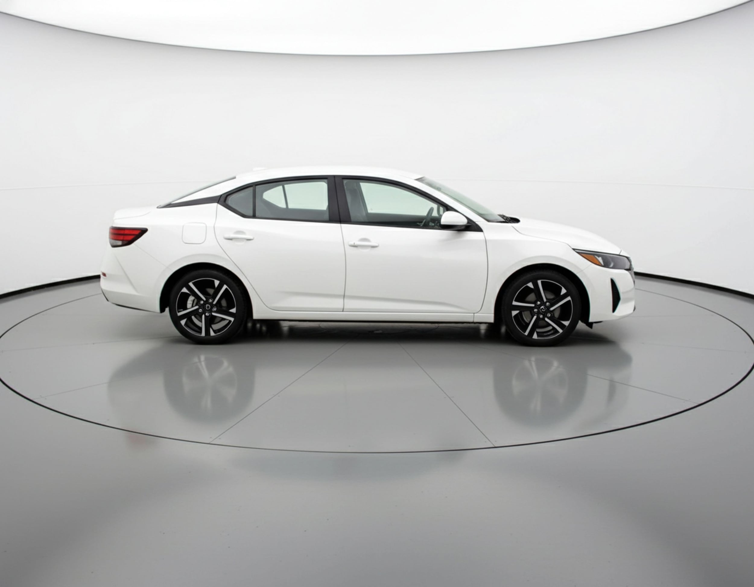 Thumbnail: 2025 Nissan Sentra - 10