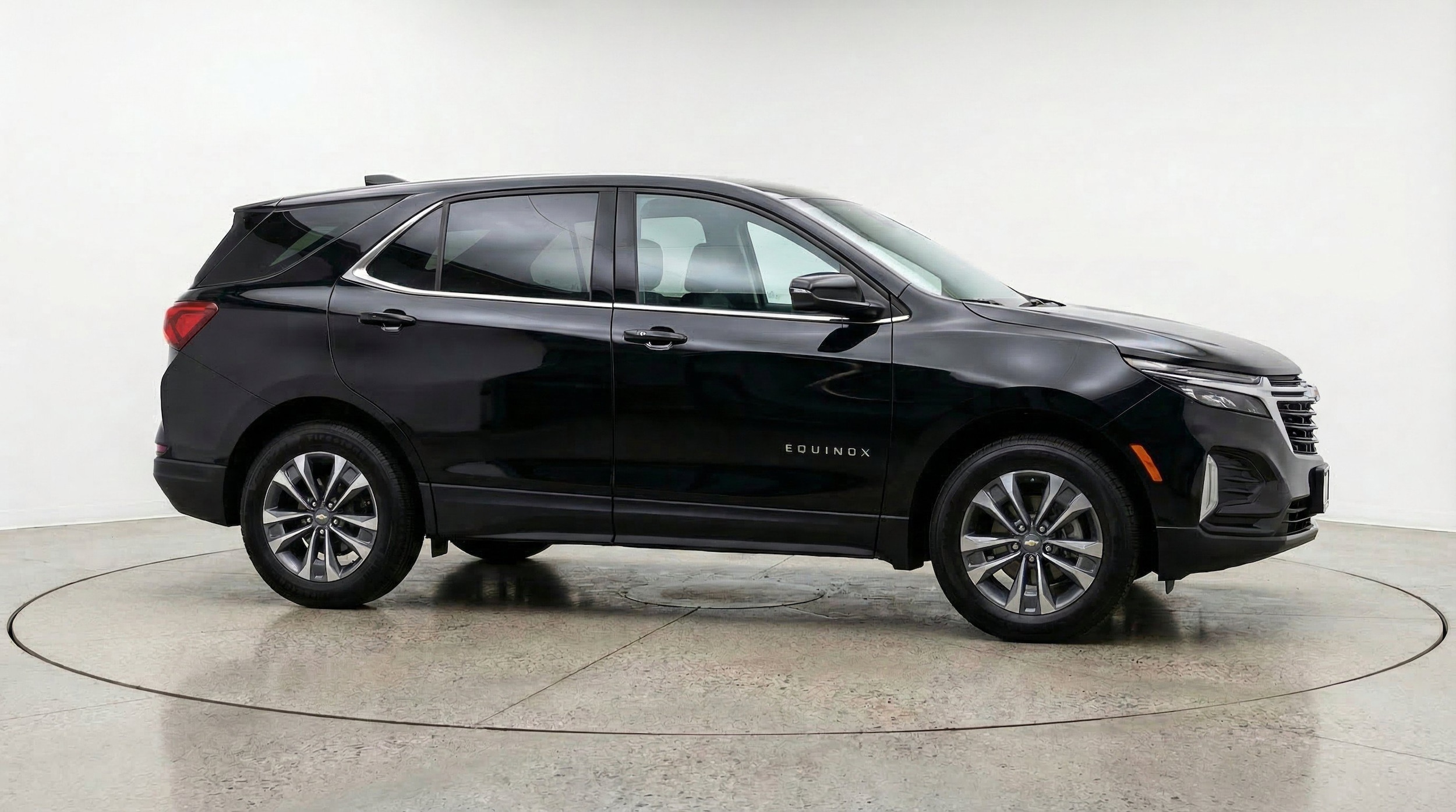 Thumbnail: 2025 Chevrolet Equinox - 10