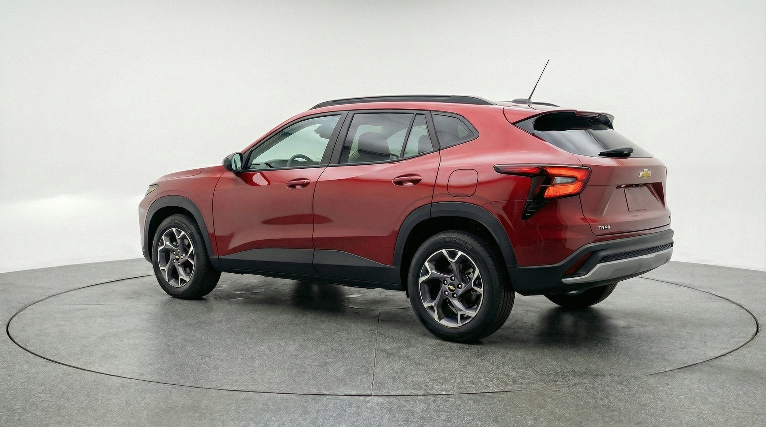 Thumbnail: 2025 Chevrolet Trax - 6