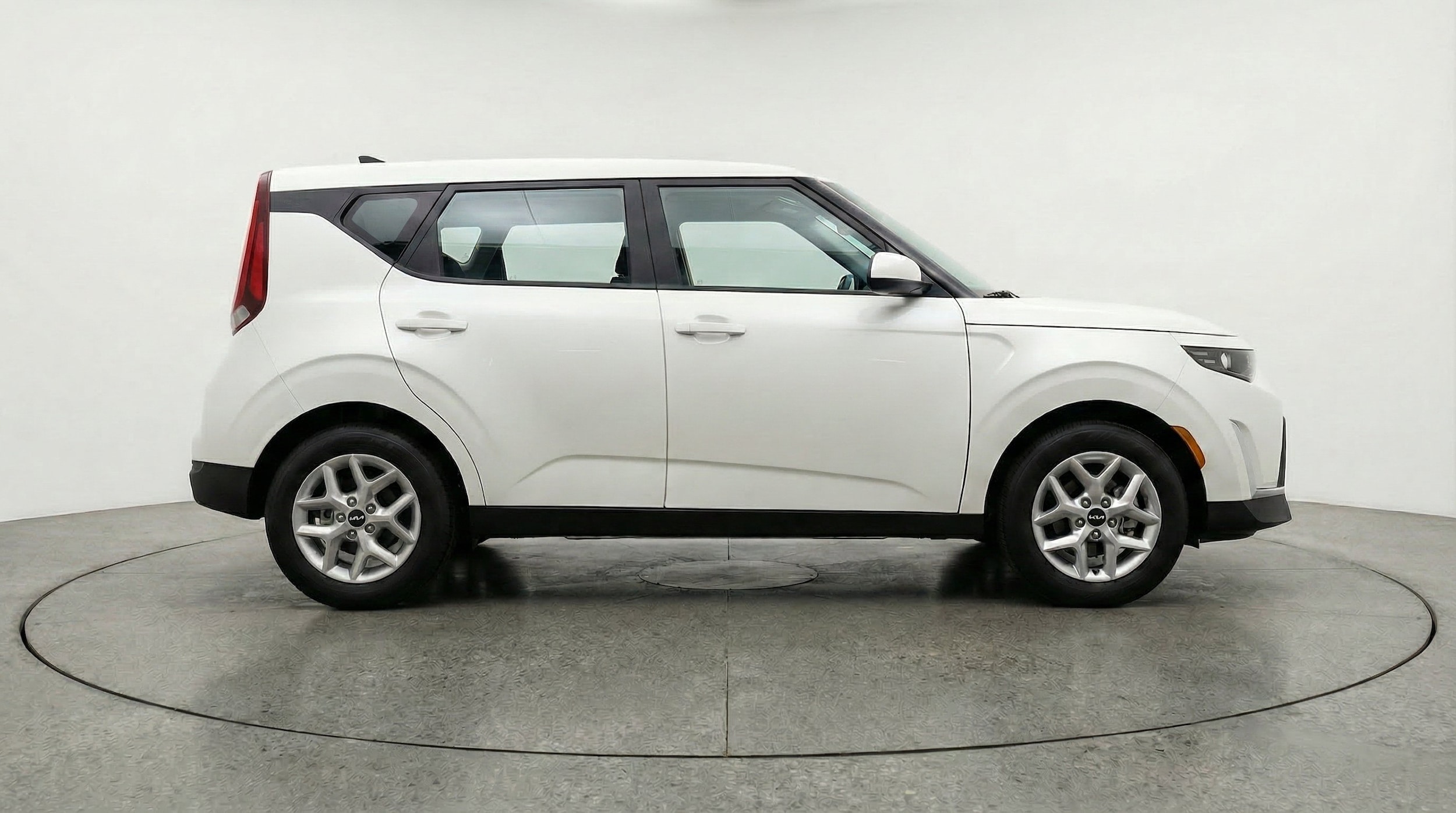 Thumbnail: 2025 Kia Soul - 10