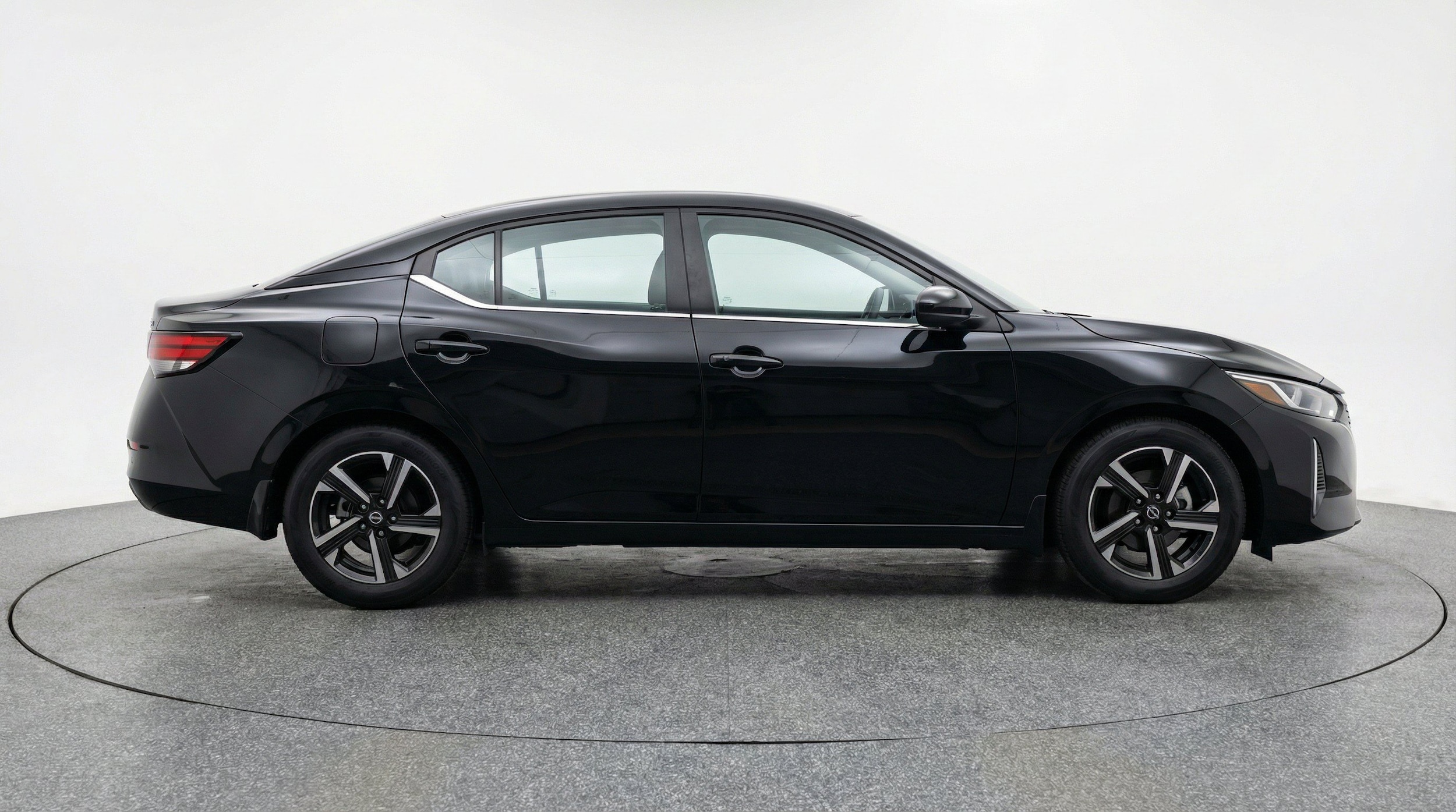 Thumbnail: 2025 Nissan Sentra - 11