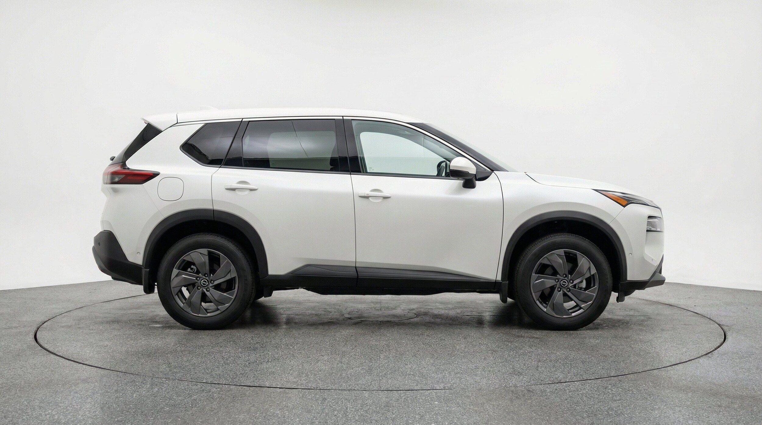Thumbnail: 2025 Nissan Rogue - 10